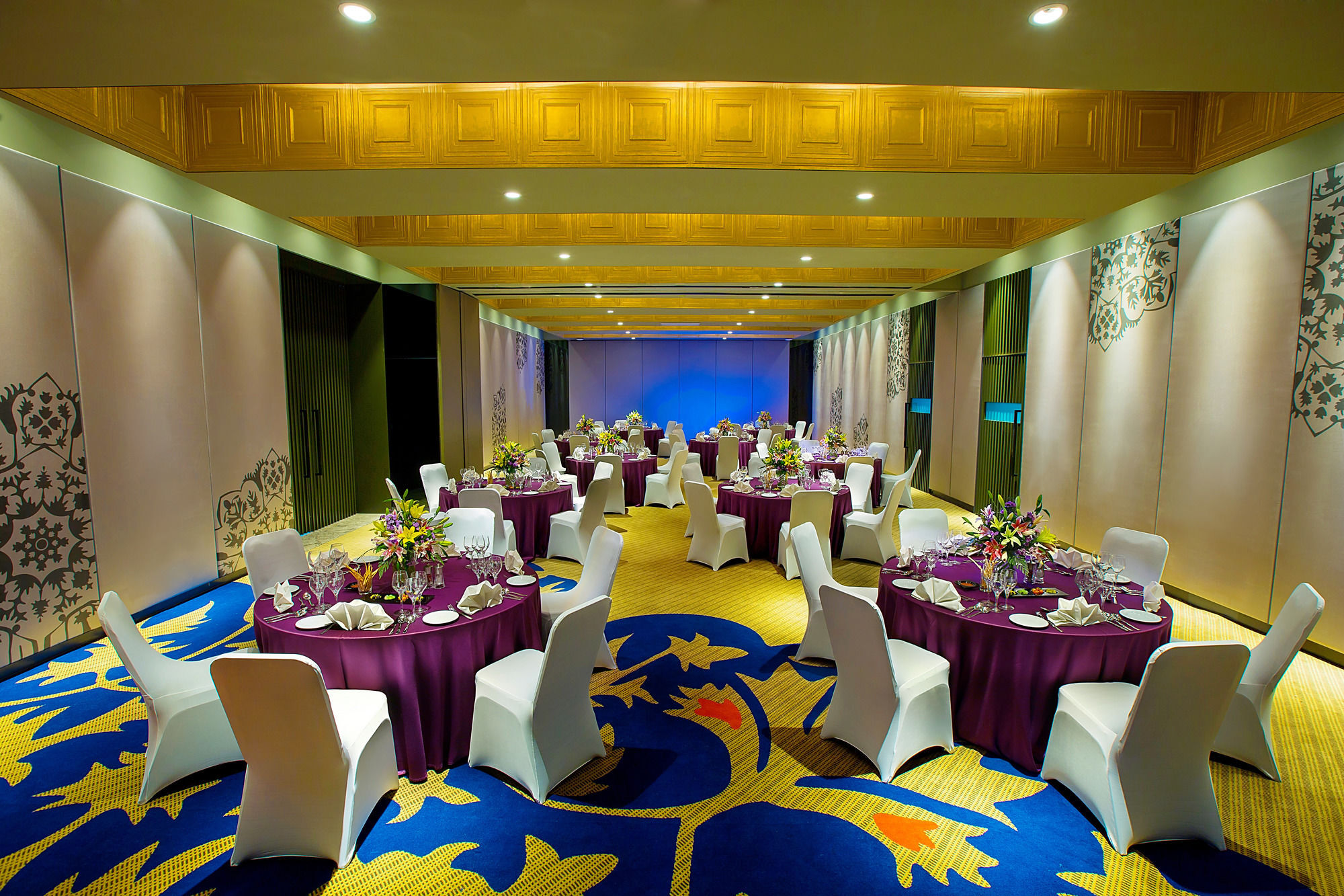迈索尔美爵大酒店 -雅高酒店集团品牌 外观 照片 The ballroom